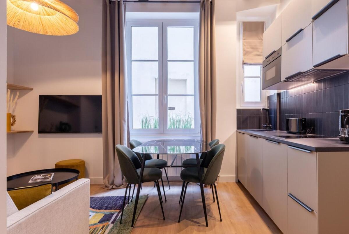 Parisian Luxury Living Rue Dauphine Saint-germain-des-pres Appartement Paris